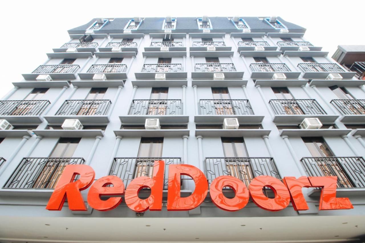 RedDoorz Plus @ Jardin Suites Guadalupe Nuevo Mandaluyong Exterior foto