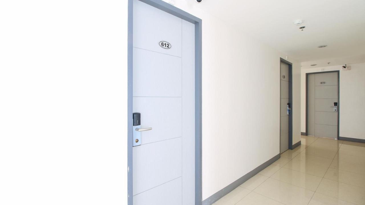 RedDoorz Plus @ Jardin Suites Guadalupe Nuevo Mandaluyong Exterior foto